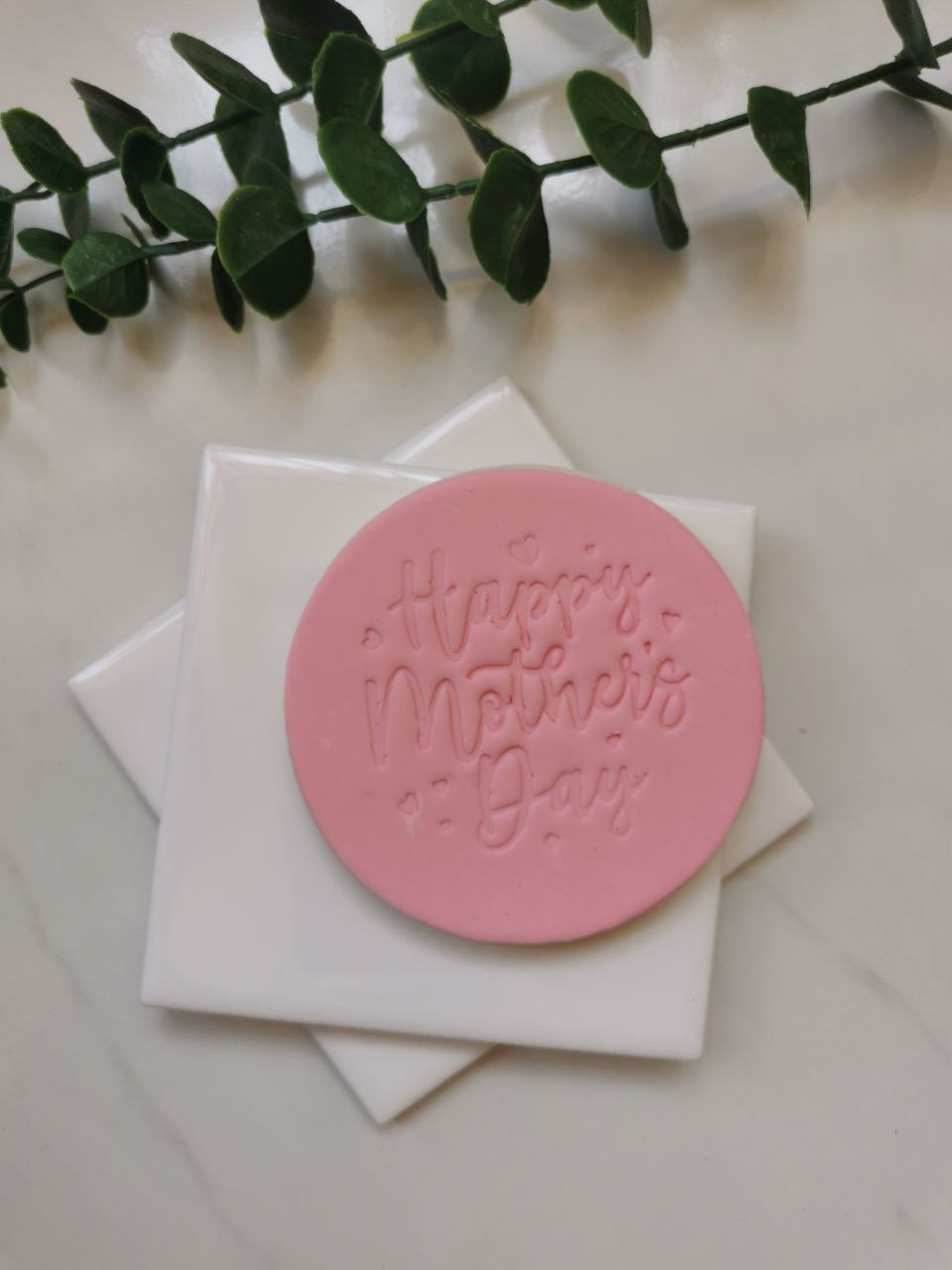 Estampador Happy Mother's Day cursiva con corazones